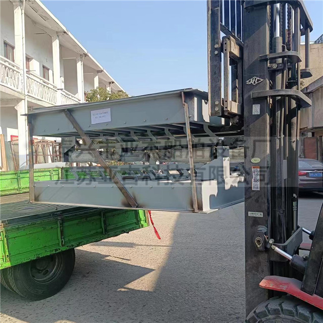 2023.1.11船用氣動百葉窗春節前再發兩批